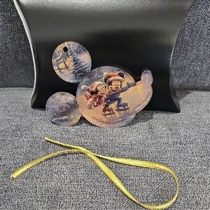 Disney Thomas Kinkade Studios Mickey & Minnie Sweetheart Holiday Ornament NEW